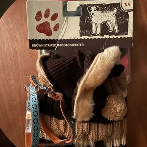 Dog sweater, out cable, harness